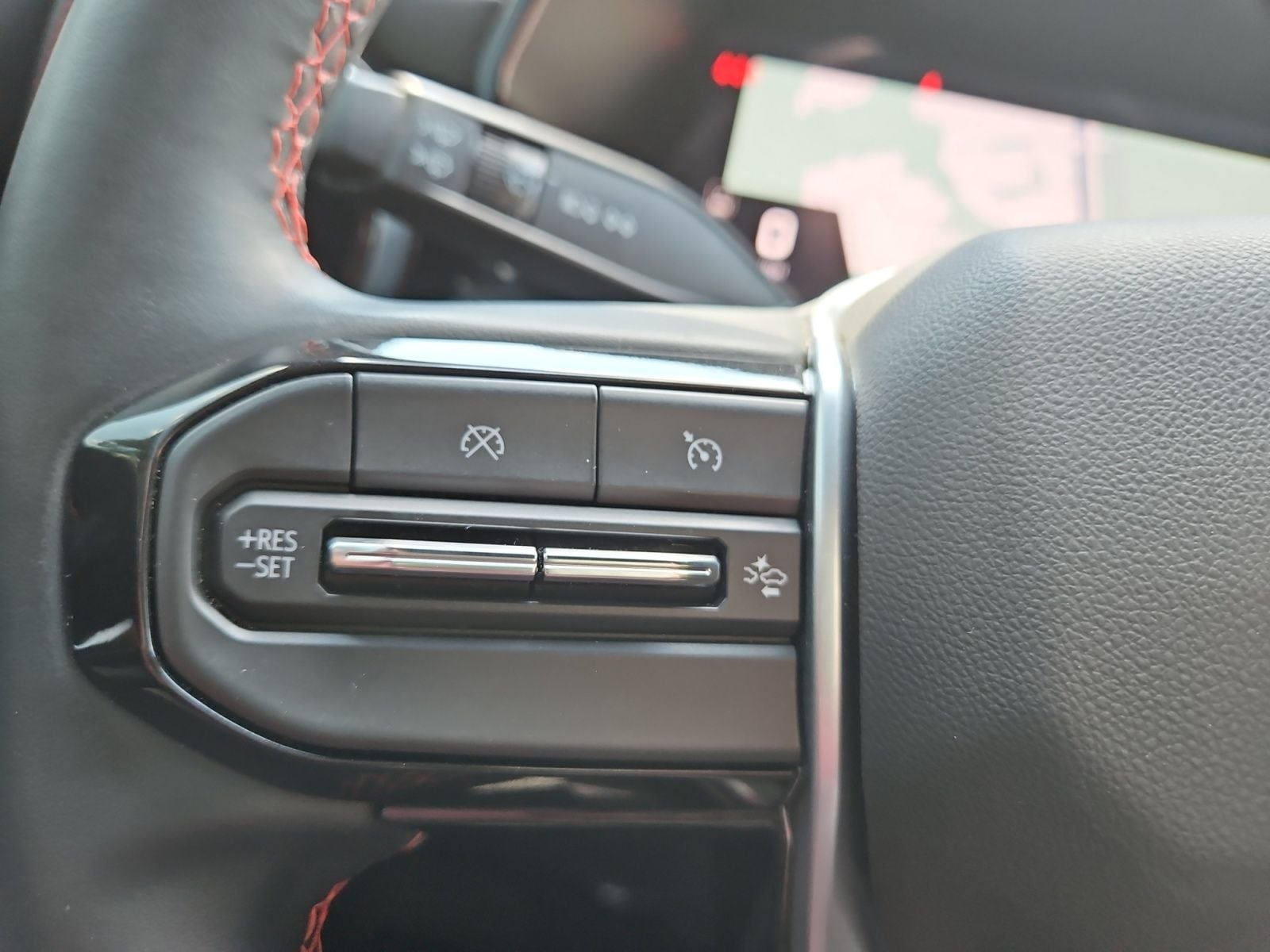 Pre-Owned 2025 Chevrolet Colorado Z71 - photo - 24
