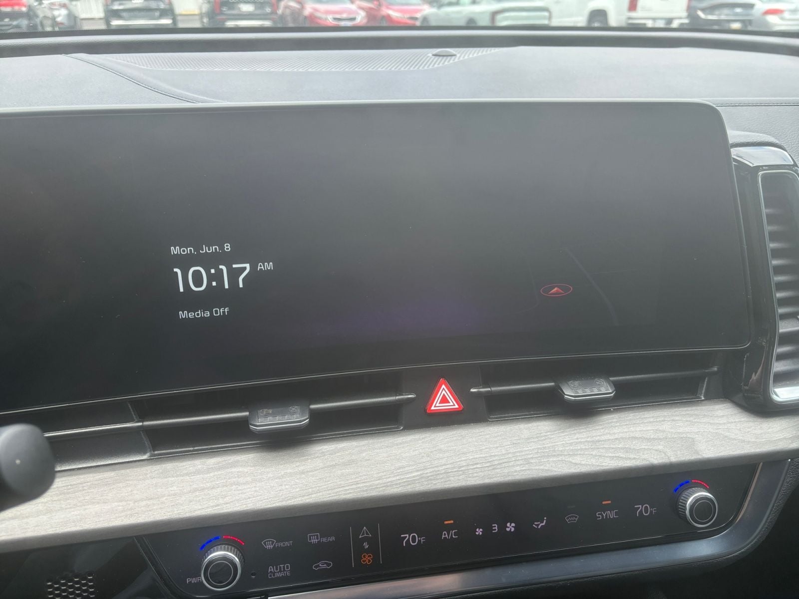 Pre-Owned 2023 Kia Sportage X-Pro - photo - 25