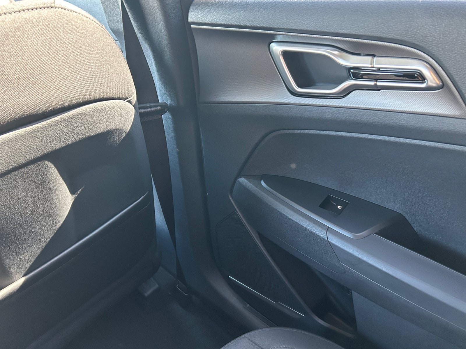 New 2027 Kia Sportage Hybrid S - photo - 19