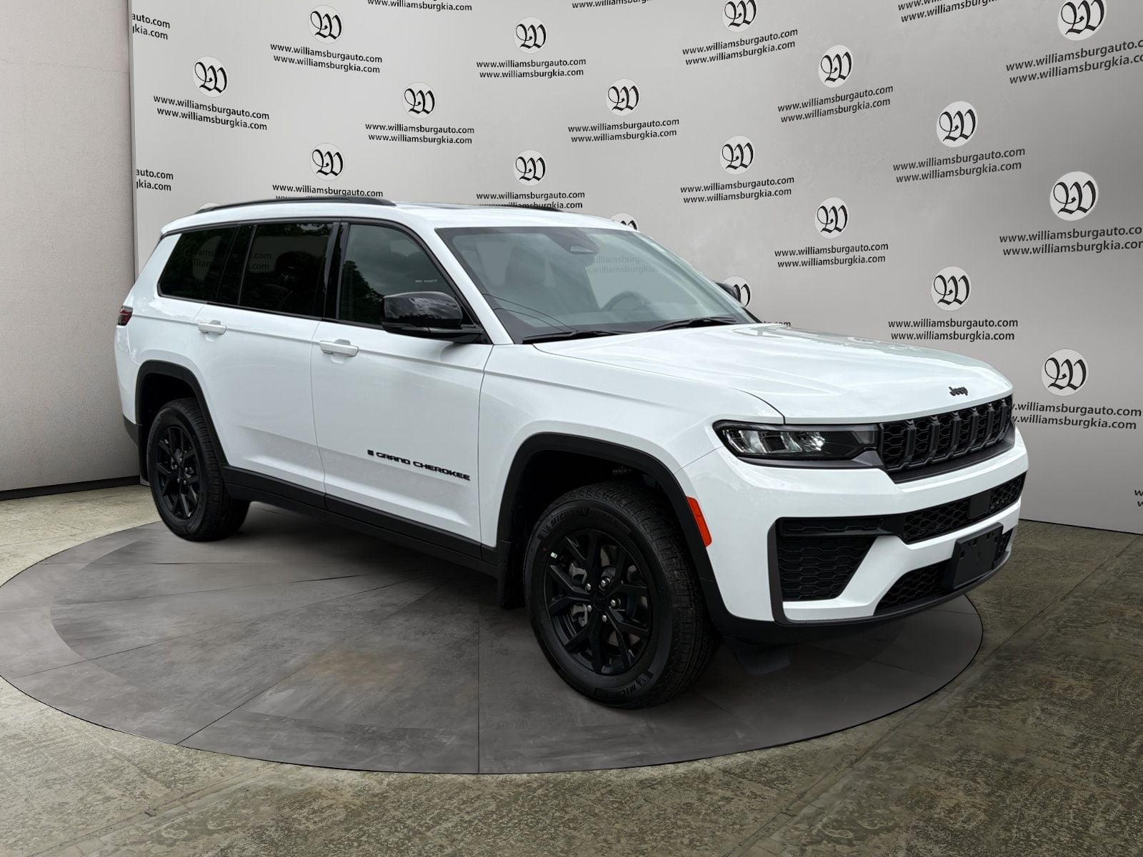 New 2026 Jeep Grand Cherokee L Altitude - photo - 6