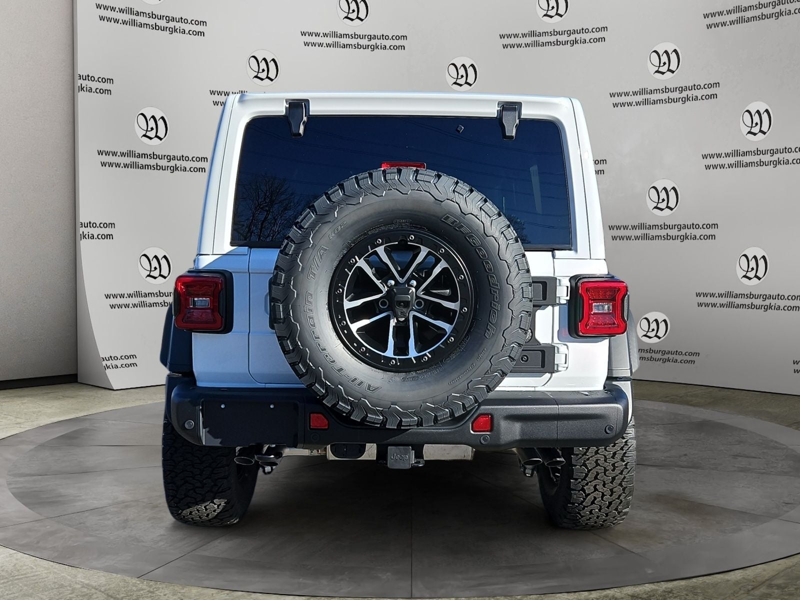 New 2026 Jeep Wrangler Moab 392 - photo - 3