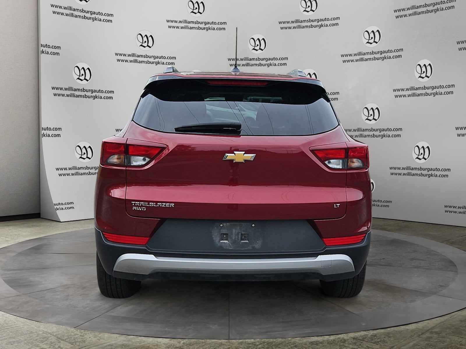 Pre-Owned 2025 Chevrolet TrailBlazer LT - photo - 3