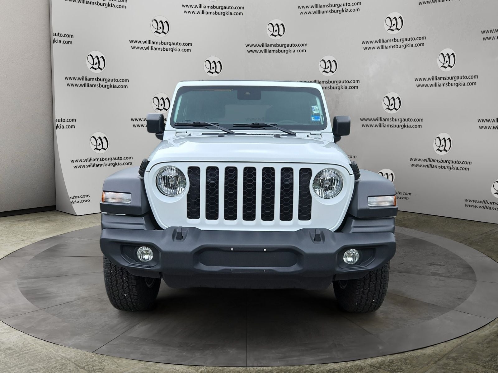 Pre-Owned 2024 Jeep Wrangler Sport S - photo - 7
