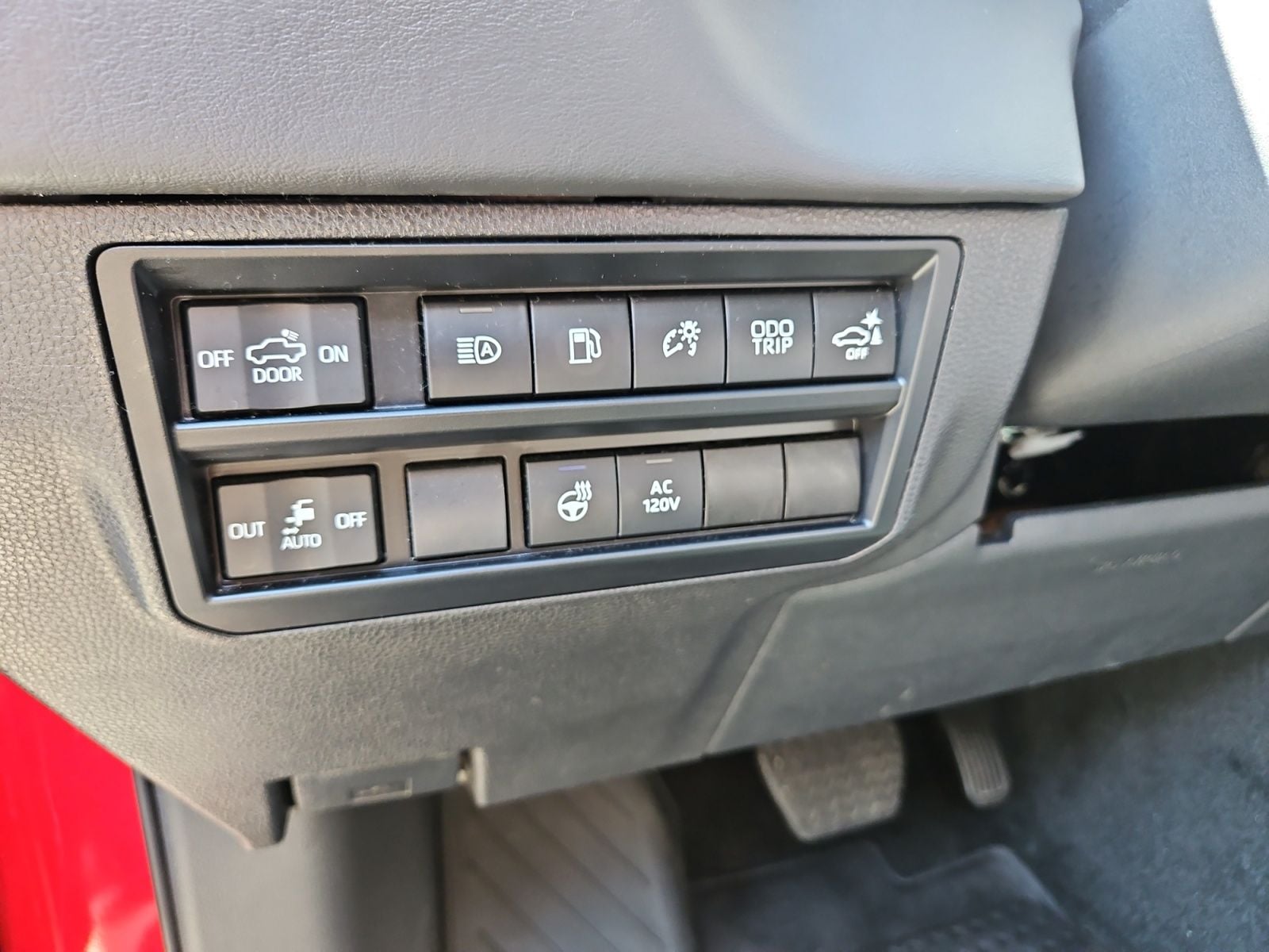 Pre-Owned 2024 Toyota Tundra Hybrid Platinum - photo - 21