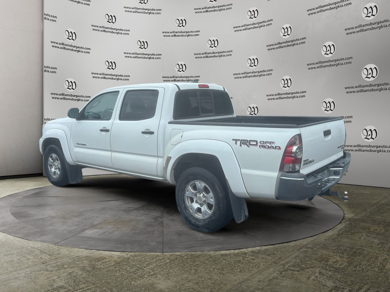 Pre-Owned 2014 Toyota Tacoma PreRunner - photo - 2