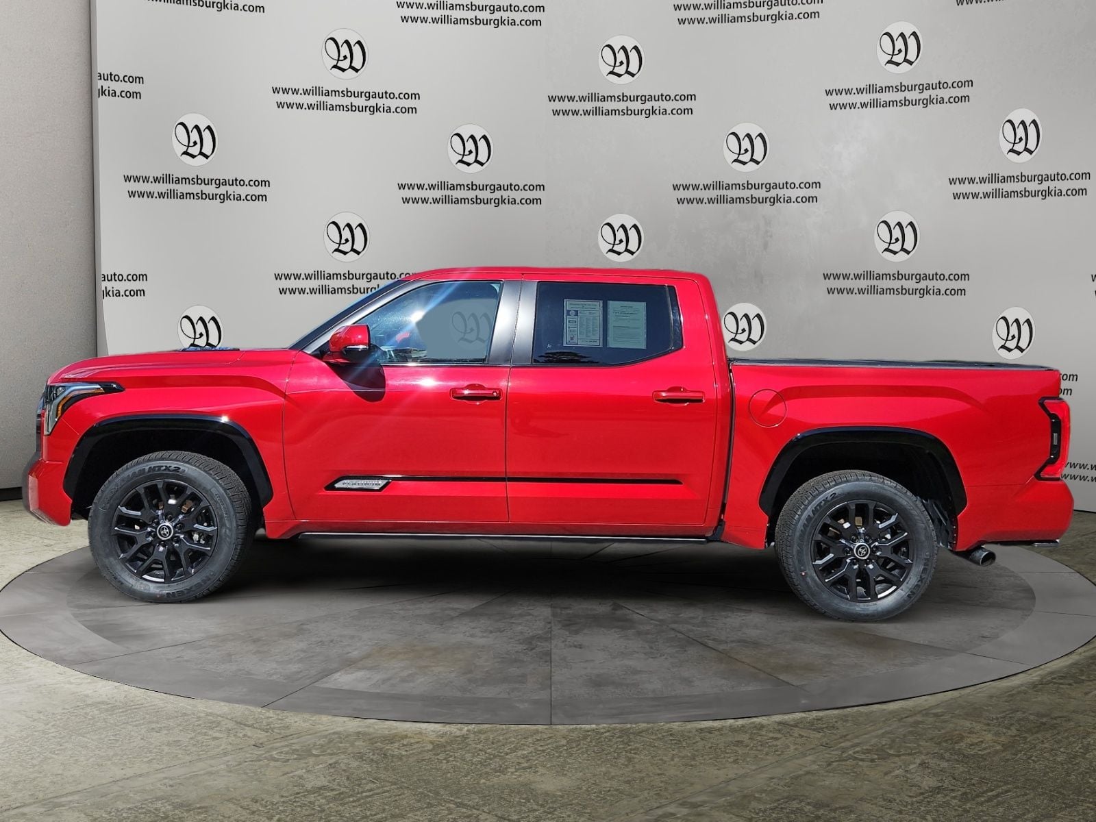 2024 Toyota Tundra Hybrid Platinum Photo in Williamsburg VA 23185