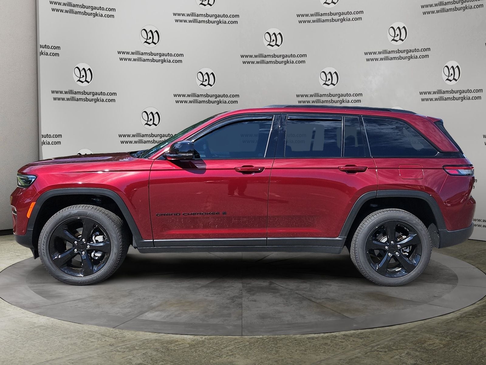 2025 Jeep Grand Cherokee Limited Photo in Williamsburg VA 23185