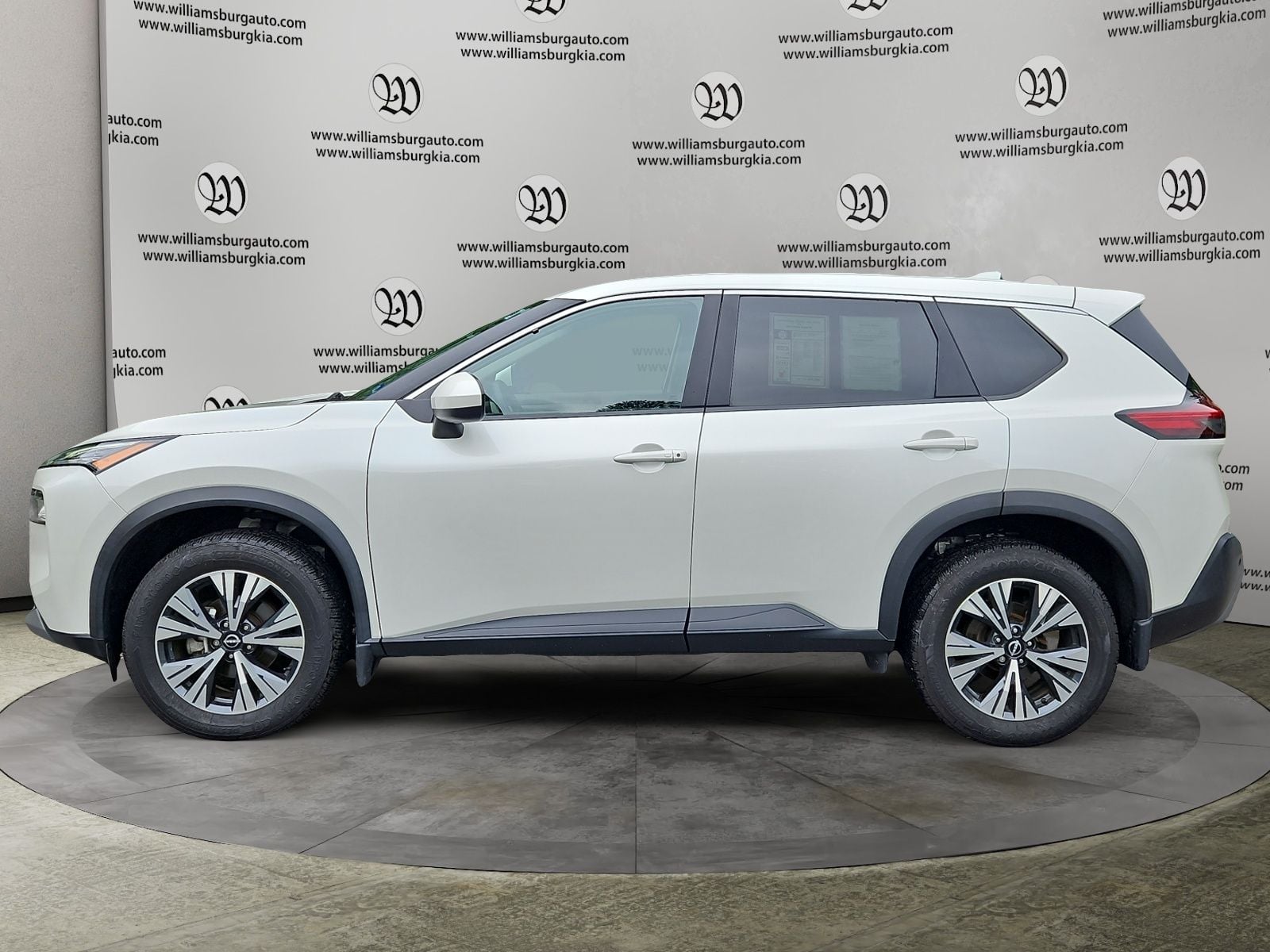 2023 Nissan Rogue SV Photo in Williamsburg VA 23185