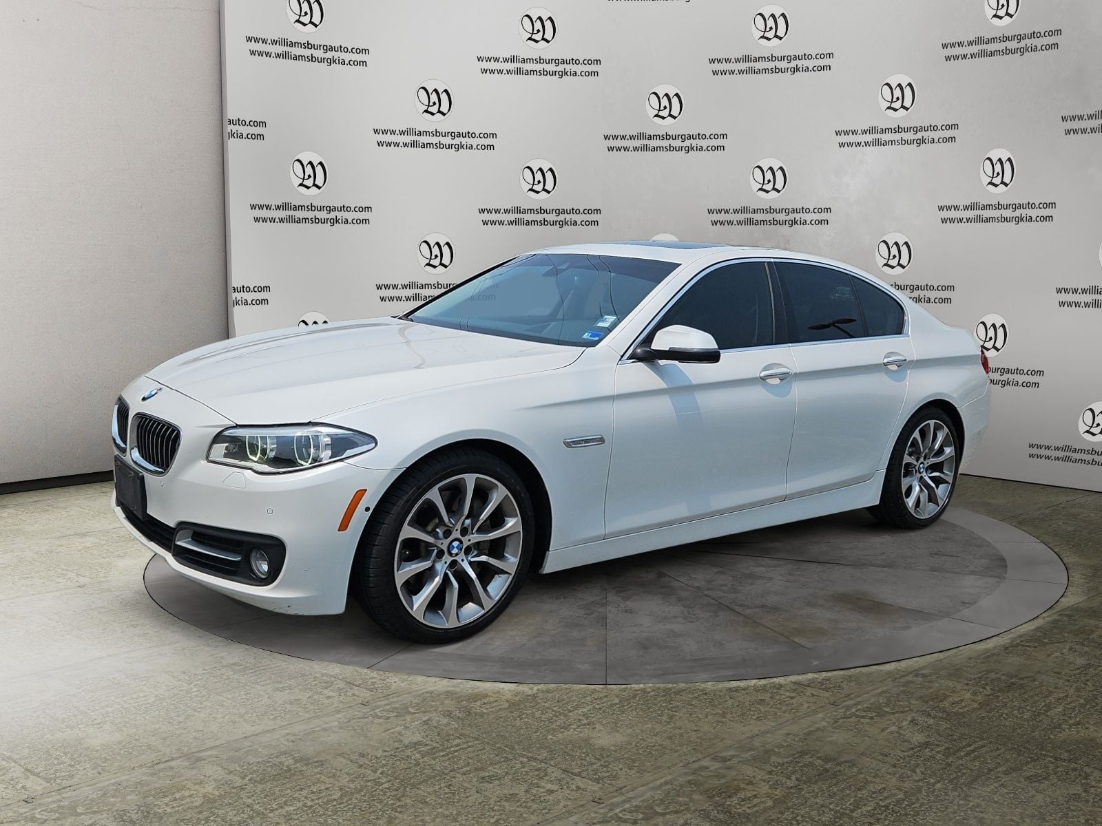 2016 BMW 5 Series 535i xDrive Photo in Williamsburg VA 23185