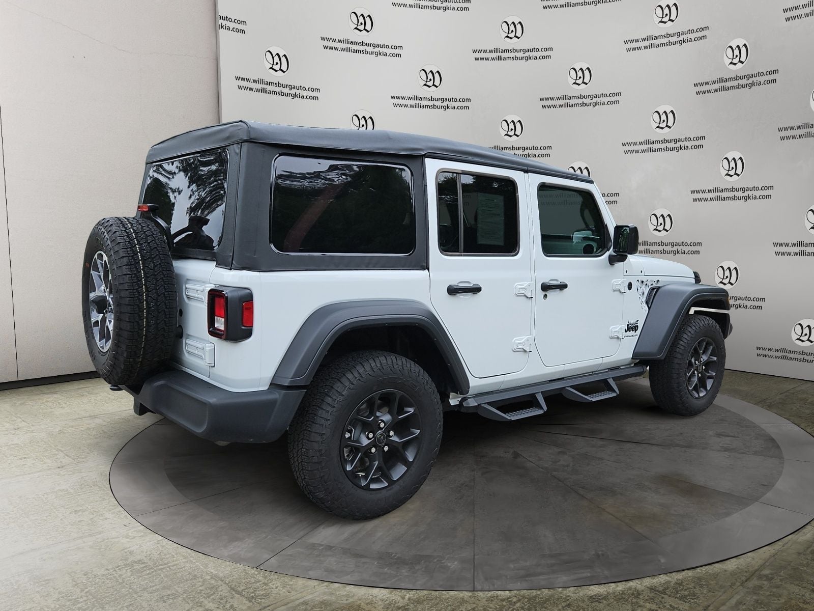 2024 Jeep Wrangler Sport S Photo in Williamsburg VA 23185