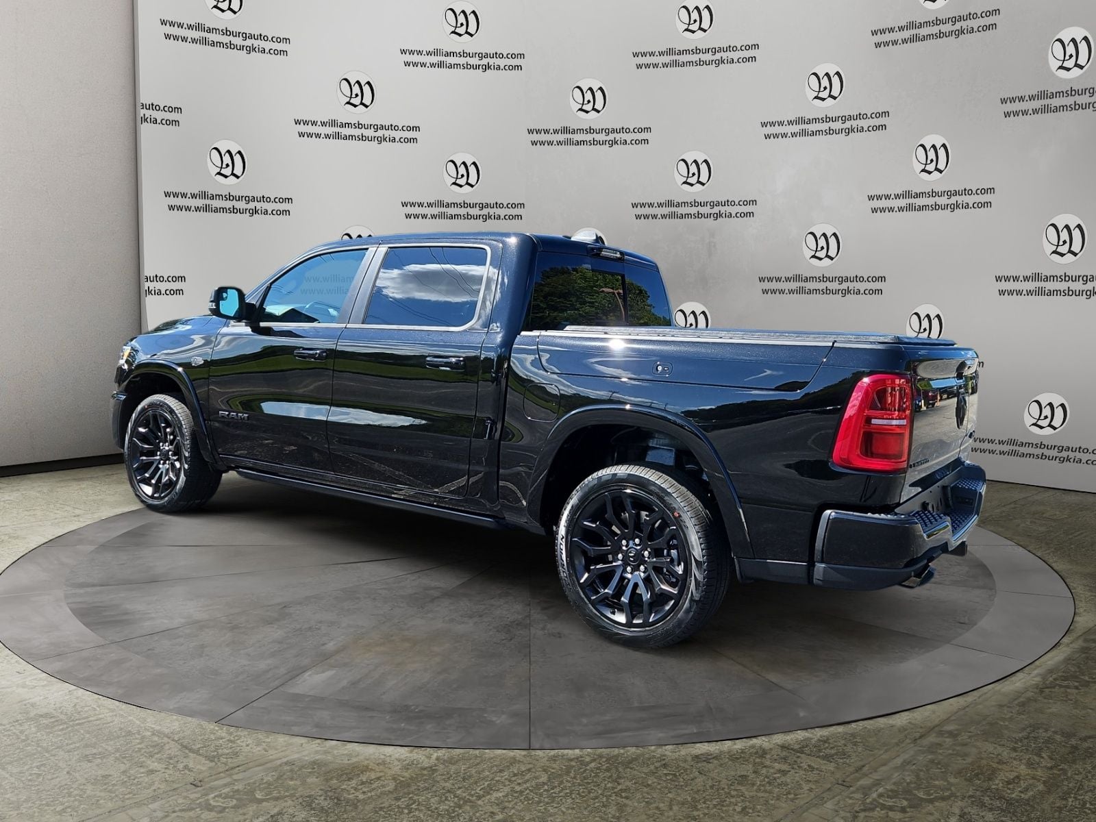 2027 Ram 1500 Limited Photo in Williamsburg VA 23185