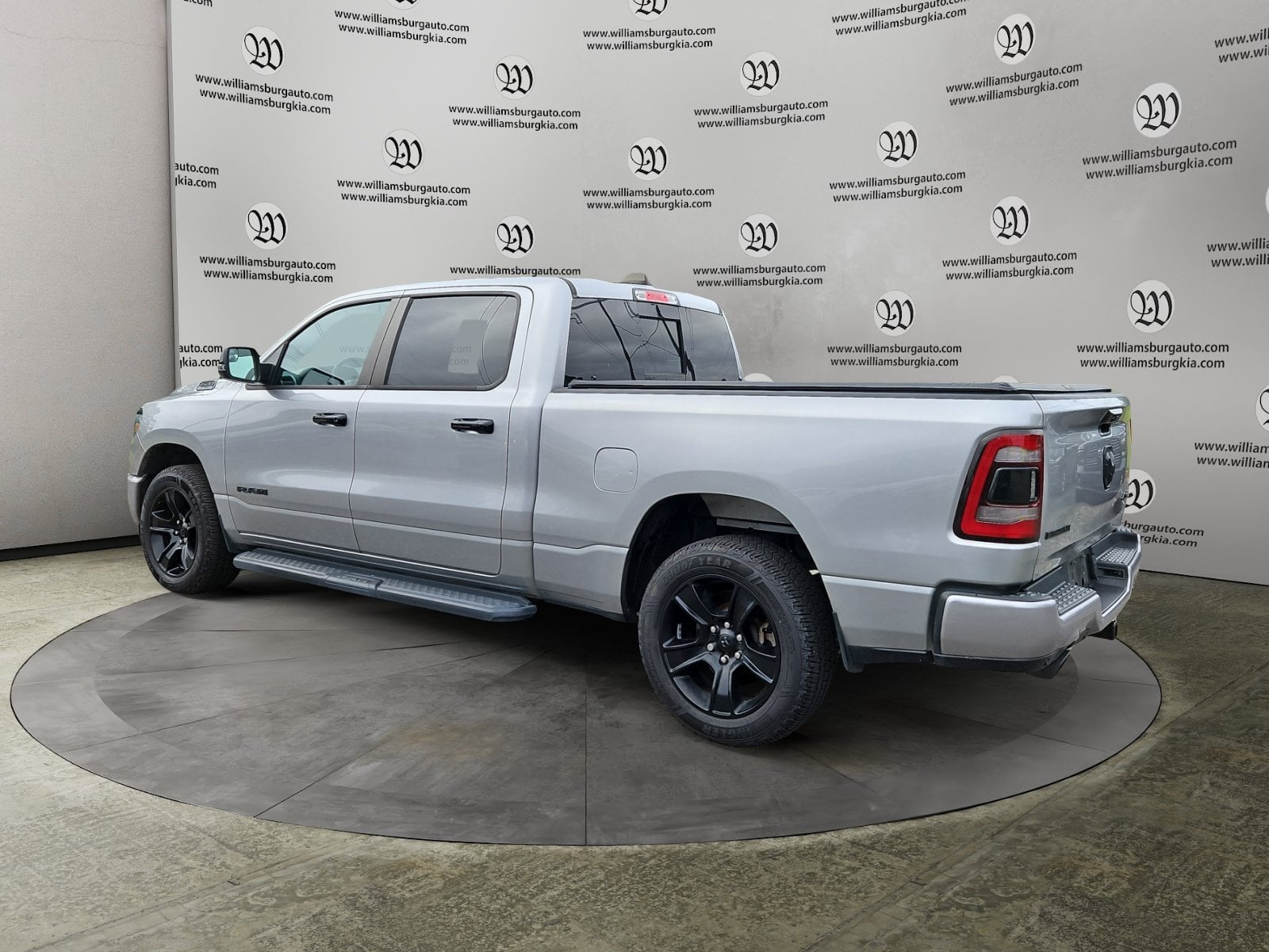 2024 Ram 1500 Big Horn/Lone Star Photo in Williamsburg VA 23185