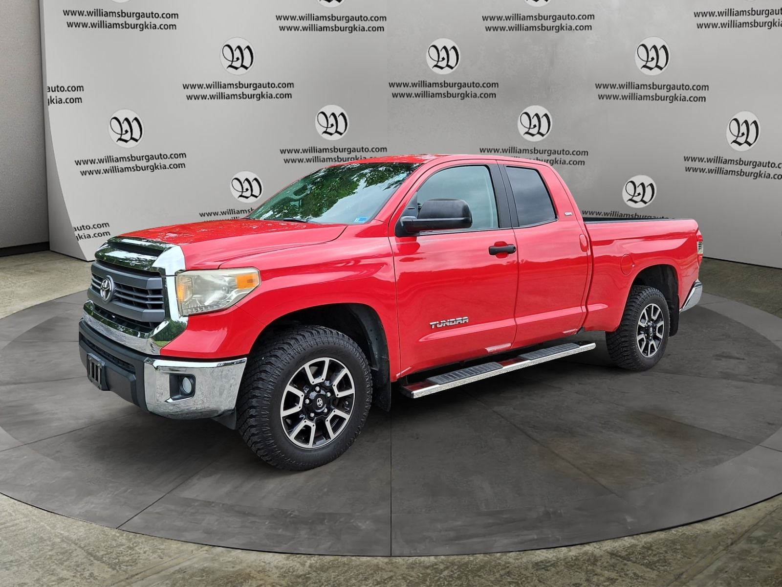 2014 Toyota Tundra SR5 Photo in Williamsburg VA 23185