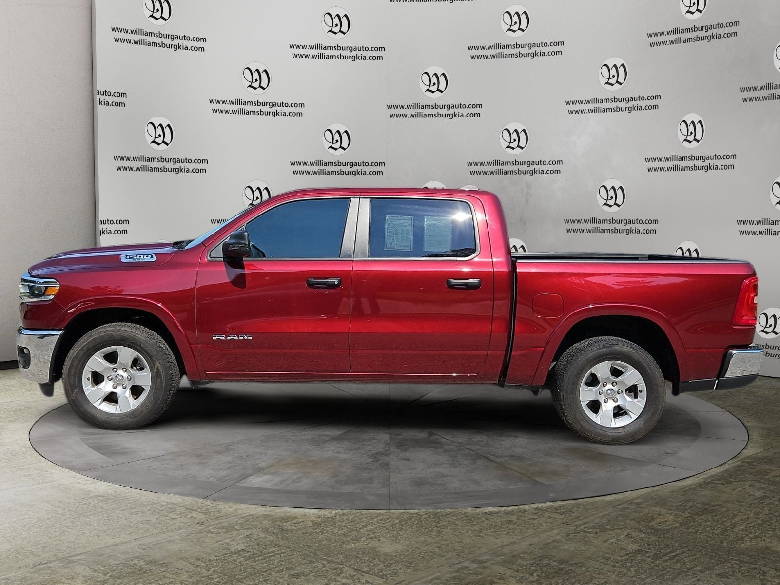 2025 Ram 1500 Big Horn/Lone Star Photo in Williamsburg VA 23185