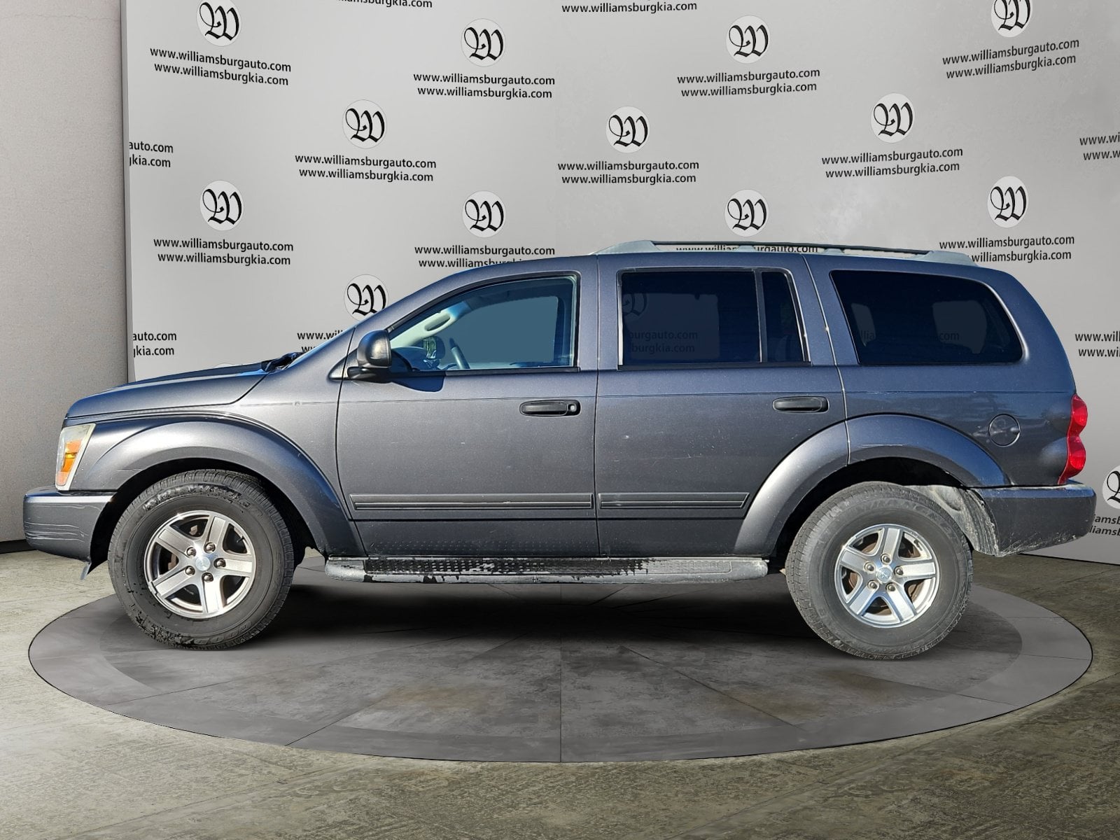 2004 Dodge Durango SLT Photo in Williamsburg VA 23185