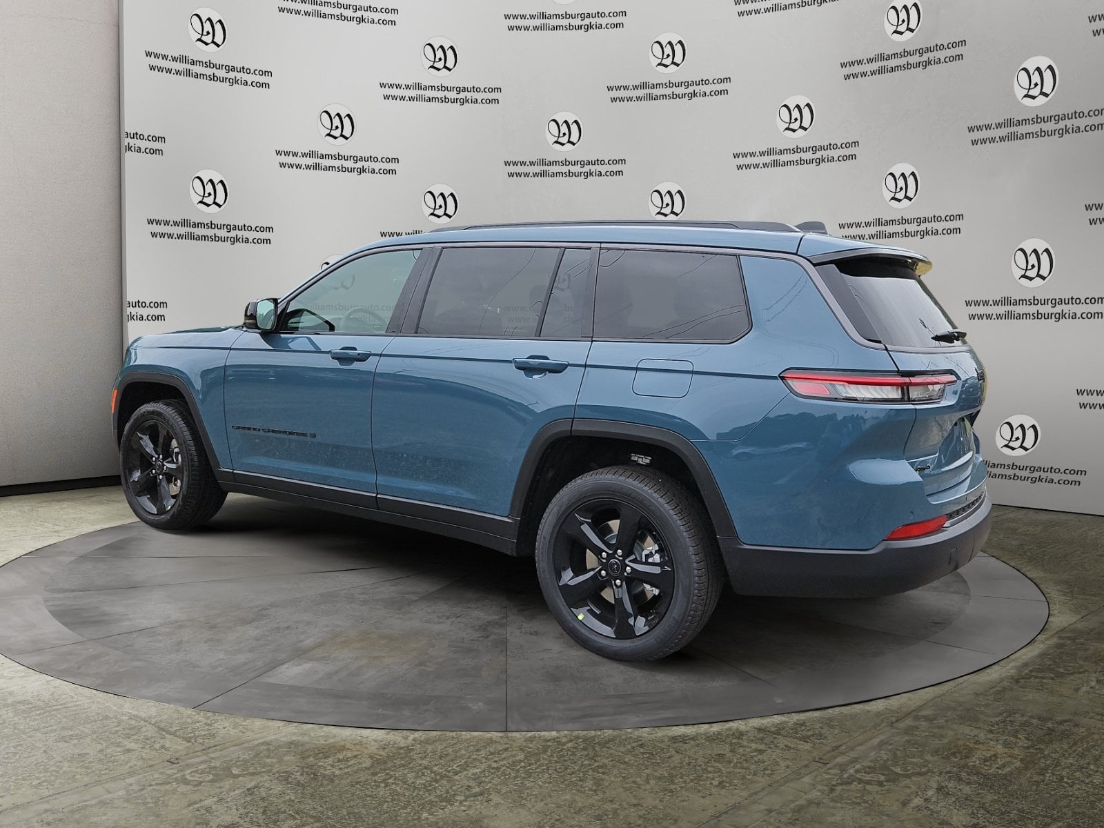 2027 Jeep Grand Cherokee L Limited Photo in Williamsburg VA 23185