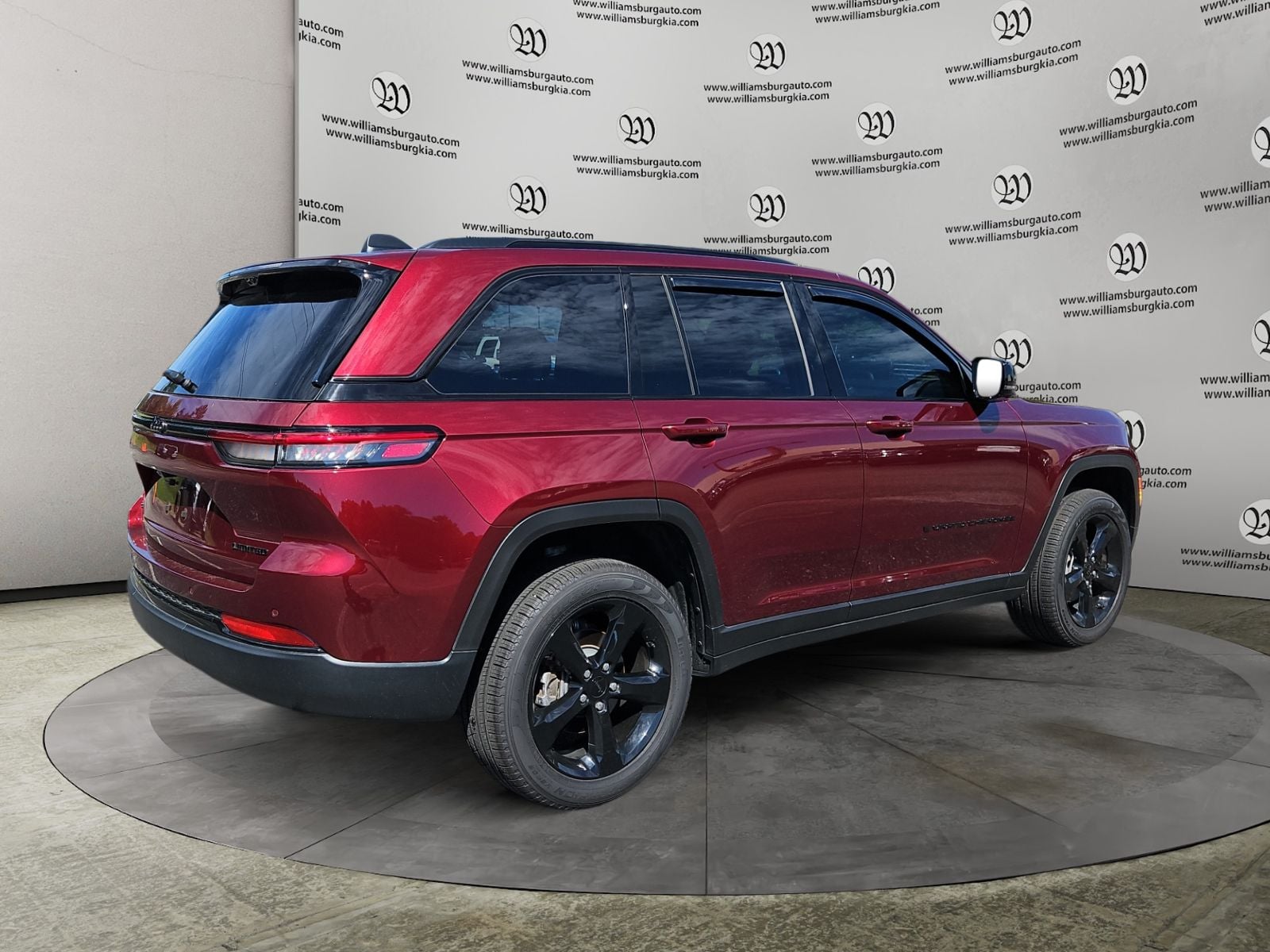 2025 Jeep Grand Cherokee Limited Photo in Williamsburg VA 23185