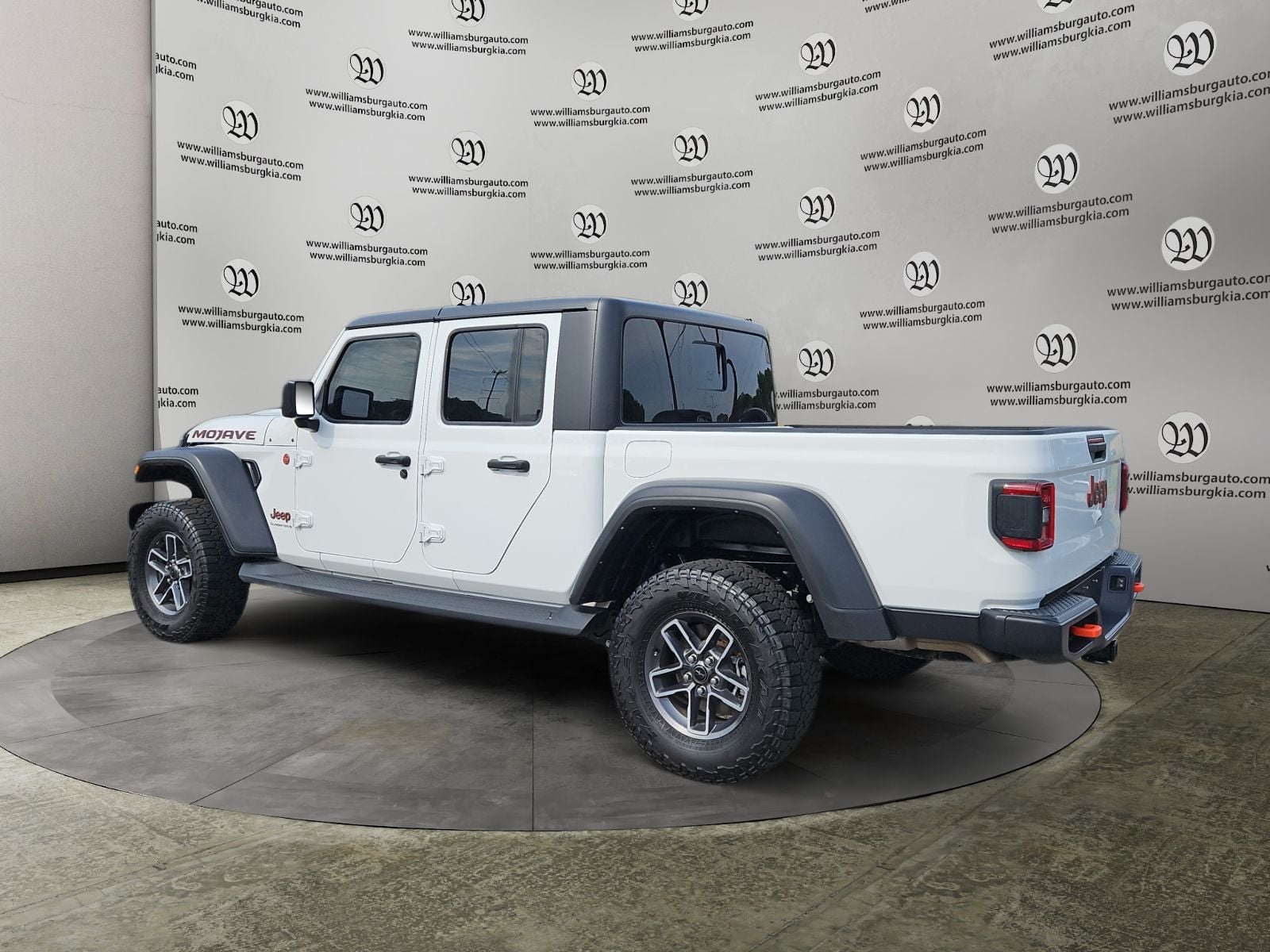 2024 Jeep Gladiator Mojave Photo in Williamsburg VA 23185